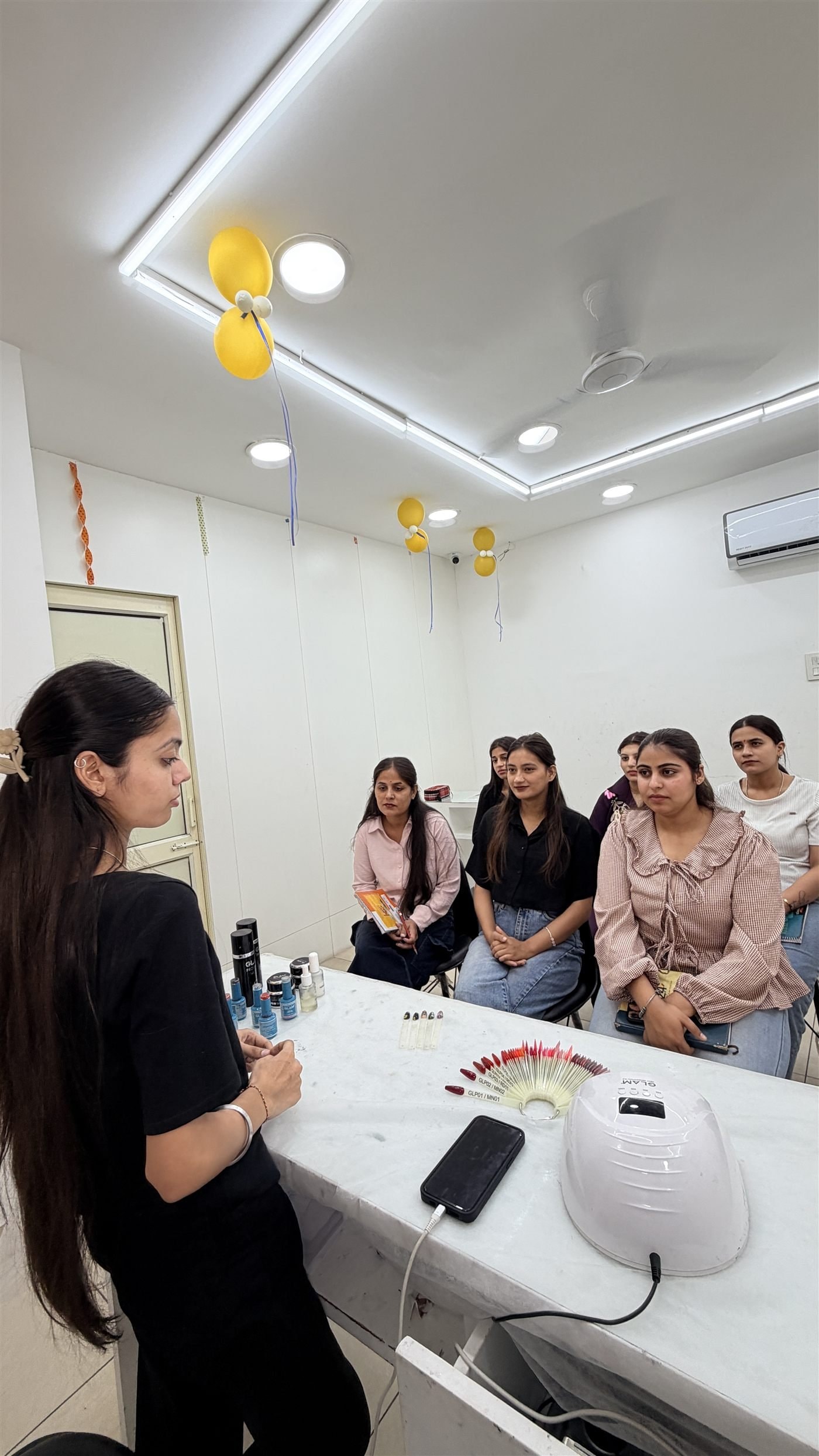 Makeup workshop at SK Glam Academy